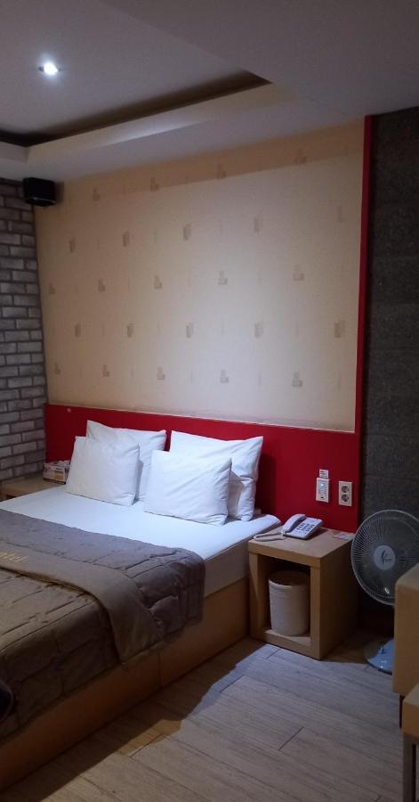 Design Motel T 蔚山 エクステリア 写真