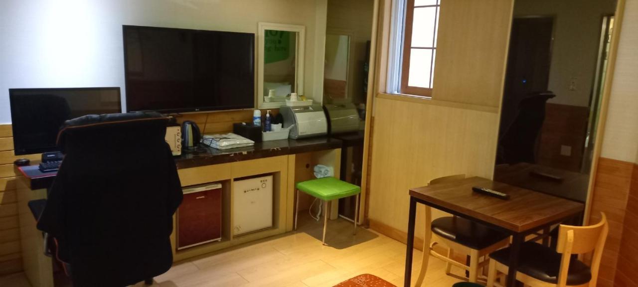 Design Motel T 蔚山 エクステリア 写真